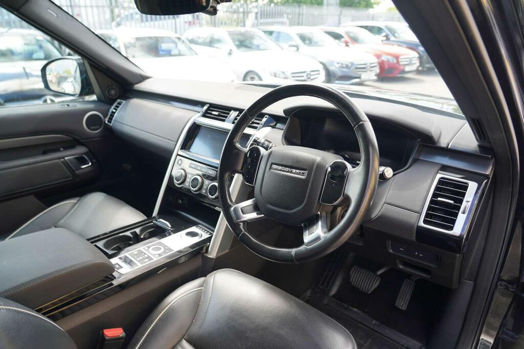Land Rover Discovery Suv 3.0 Sd V6 Hse 4Wd Euro 6 Ss 2018 FV68RKF Black #2