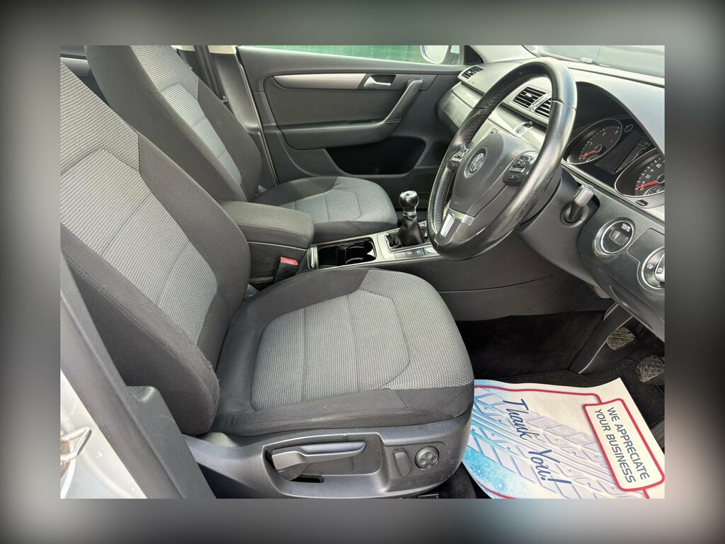 Volkswagen Passat 2.0 Tdi Bluemotion Tech Se Saloon Manua WR61OFY Silver #2