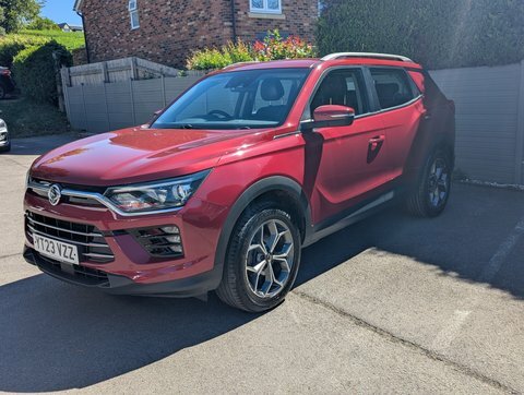SsangYong Korando Ventura Red #6