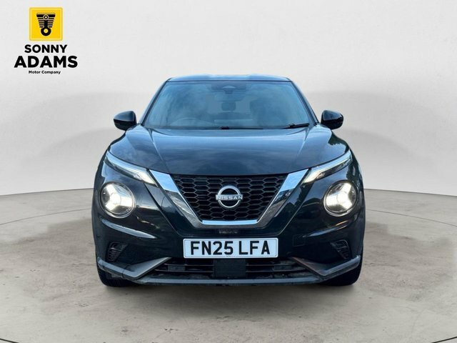 Nissan Juke 1.0 Dig-t N-connecta Suv Dct Euro FN25LFA Black #2