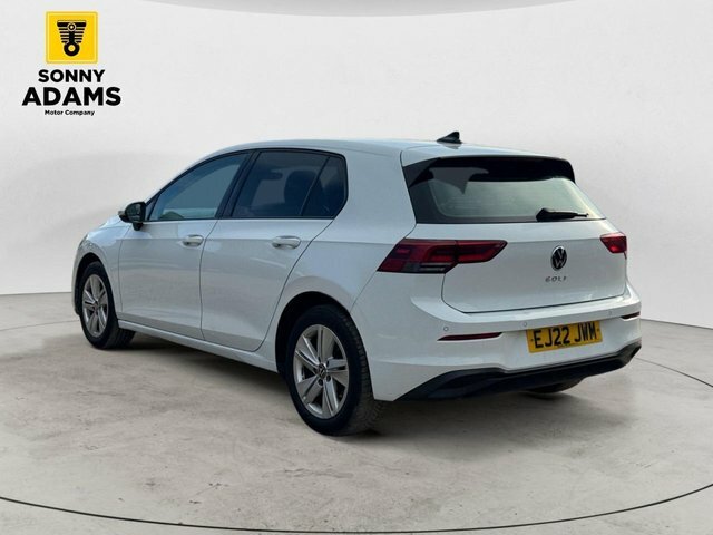 Volkswagen Golf 1.5 Tsi Life Hatchback Euro 6 S EJ22JWM White #6