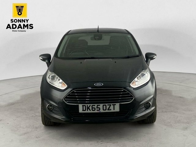 Ford Fiesta 1.0T Ecoboost Titanium Hatchback DK65OZT Black #2