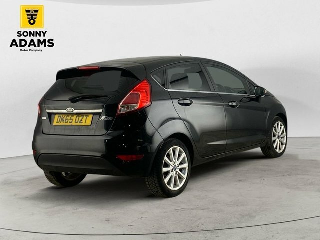 Ford Fiesta 1.0T Ecoboost Titanium Hatchback DK65OZT Black #4