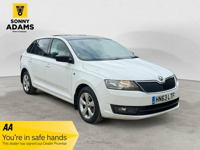 Skoda Rapid Spaceback 1.2 Tsi Se Hatchback Euro 5 105 White