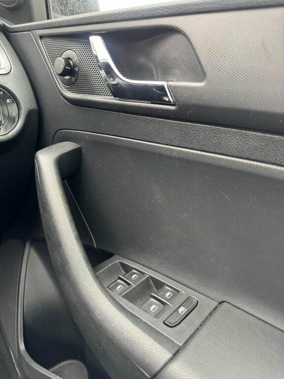 Skoda Rapid Spaceback 1.2 Tsi Se Spaceback Silver #40