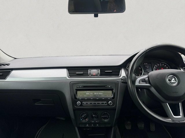 Skoda Rapid Spaceback 1.2 Tsi Se Spaceback Silver #11
