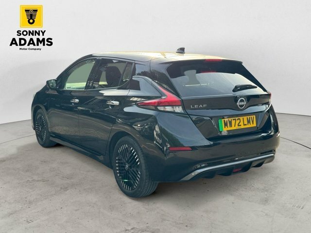 Nissan Leaf 39Kwh N-connecta Hatchback 150 Black #6