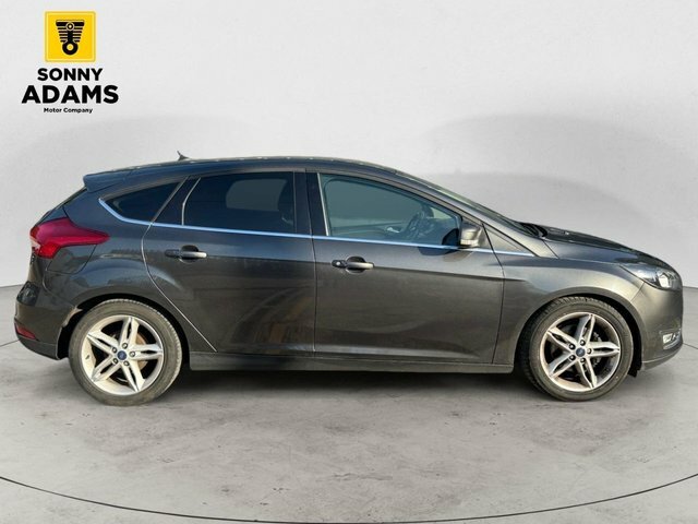 Ford Focus 1.0T Ecoboost Titanium Hatchback WO17UVX Grey #3