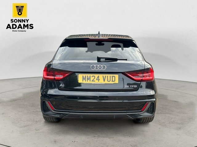 Audi A1 1.0 Tfsi 25 S Line Sportback S Tronic E MM24VUD Black #3