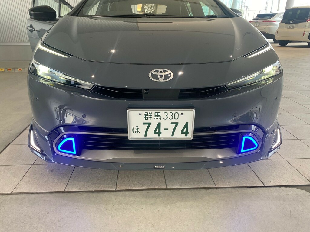 Toyota Prius 2.0 Hybrid Only One In Uk 2025 Grey #3