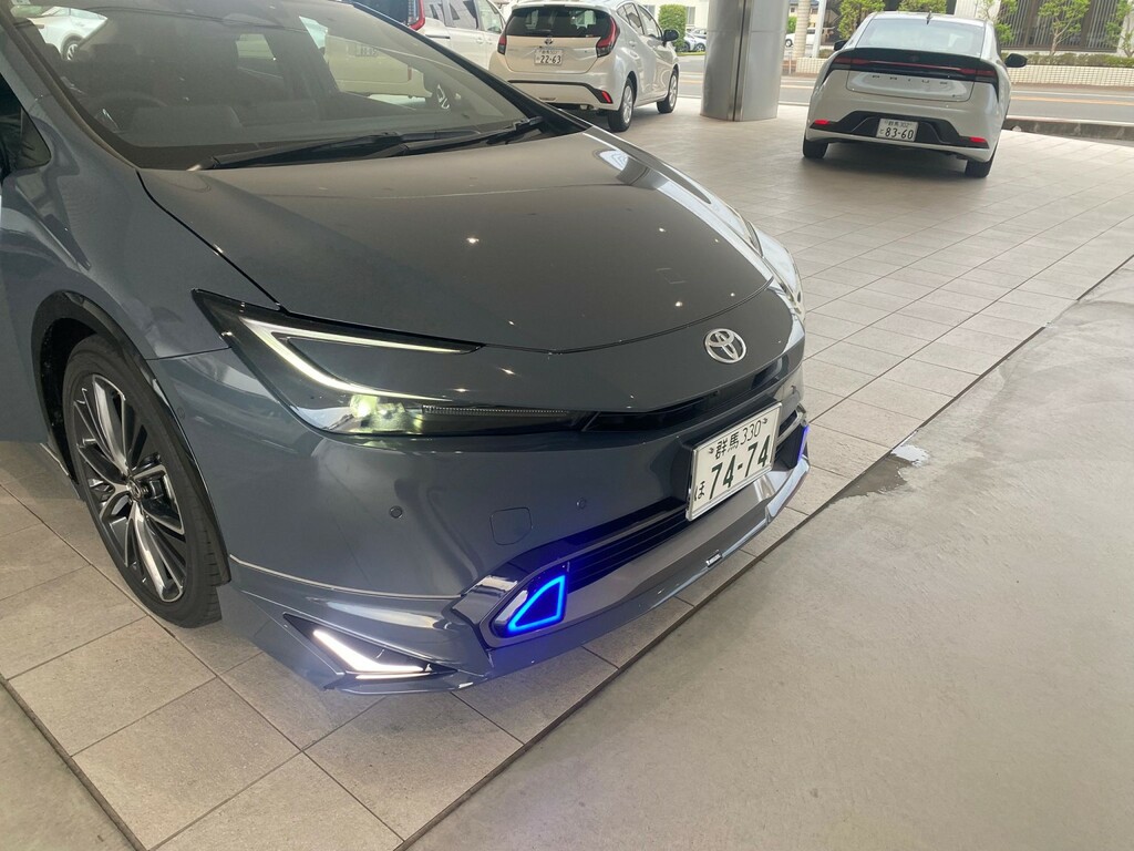 Toyota Prius 2.0 Hybrid Only One In Uk 2025 Grey #2