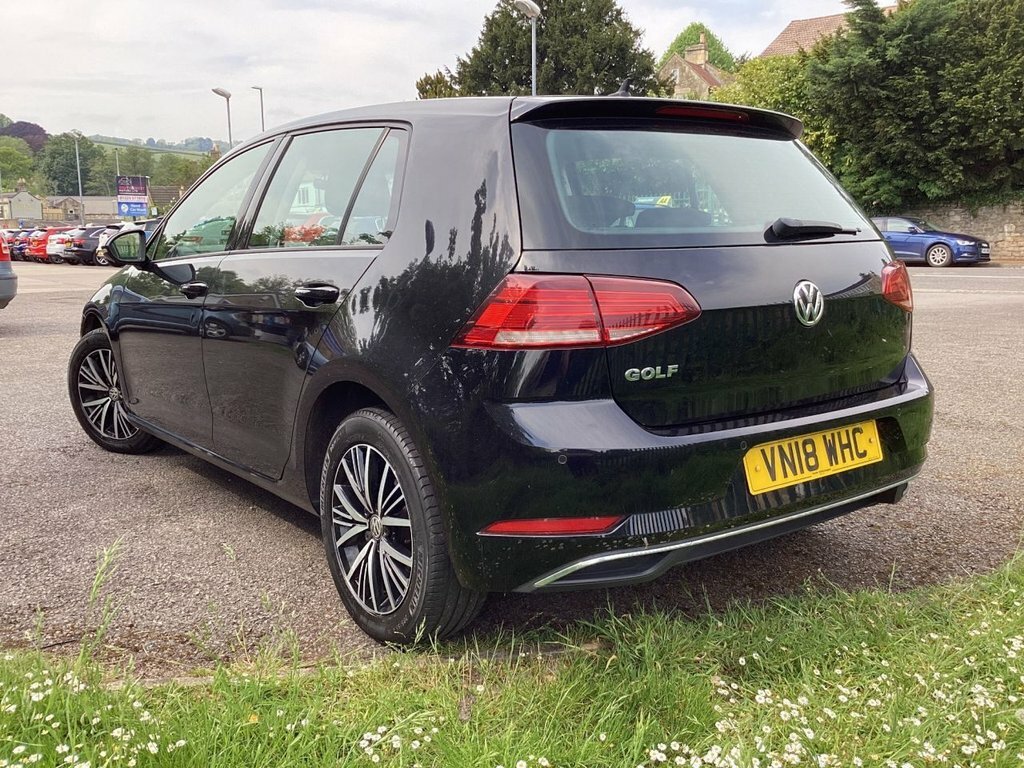 Volkswagen Golf 2L Highline VN18WHC Black #6