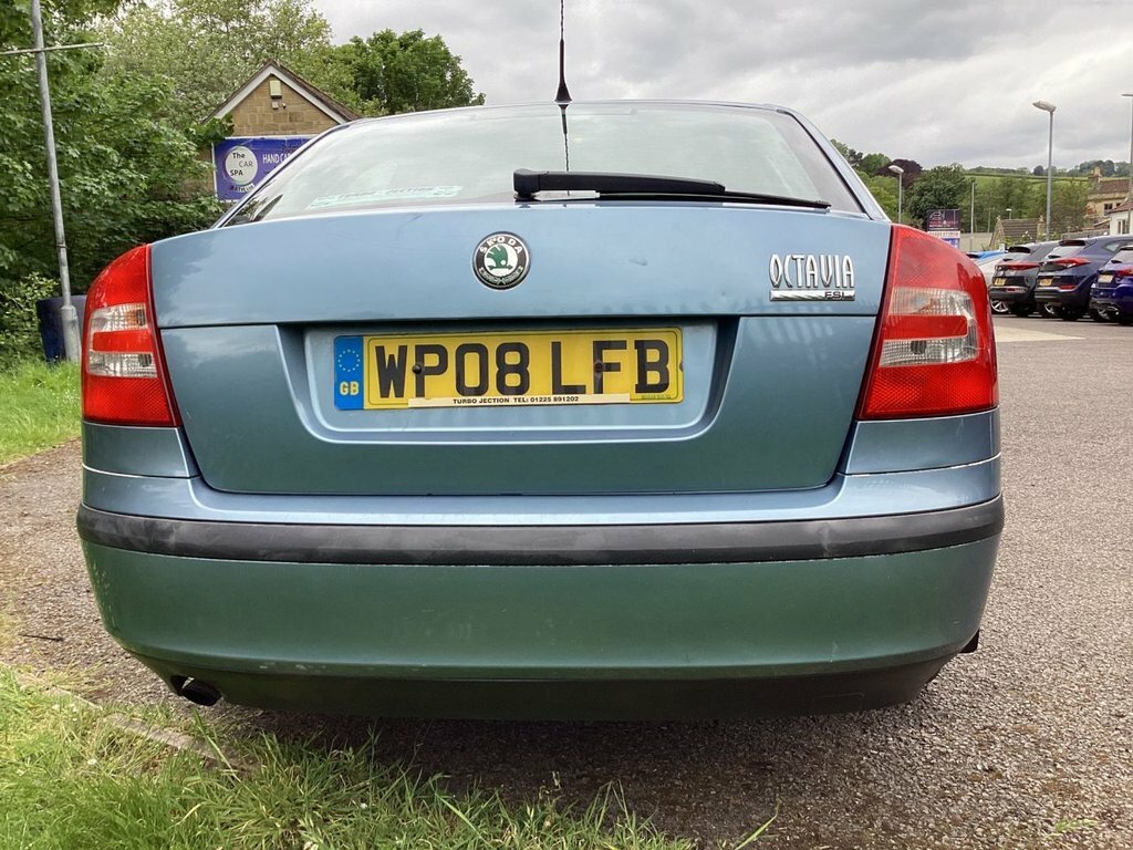 Skoda Octavia 1.6L Ambiente Grey #6