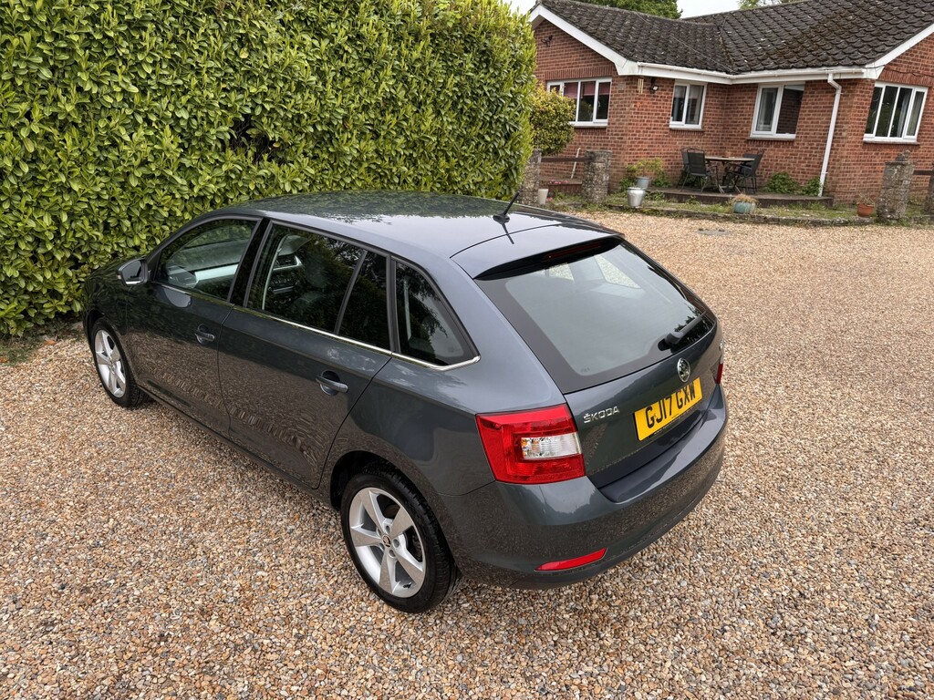 Skoda Rapid Spaceback Hatchback 1.2 Tsi Se Tech 201717 Grey #2