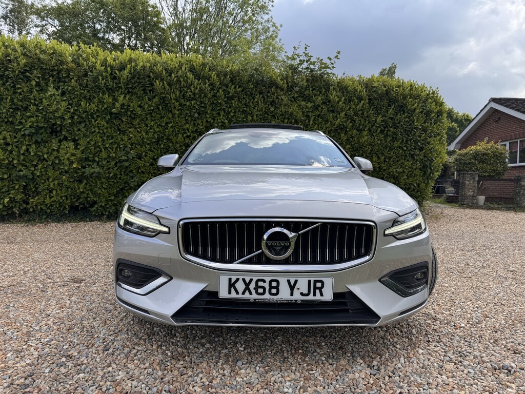 Volvo V60 Estate 2.0 Inscription Pro D3 201868 KX68YJR Silver #3
