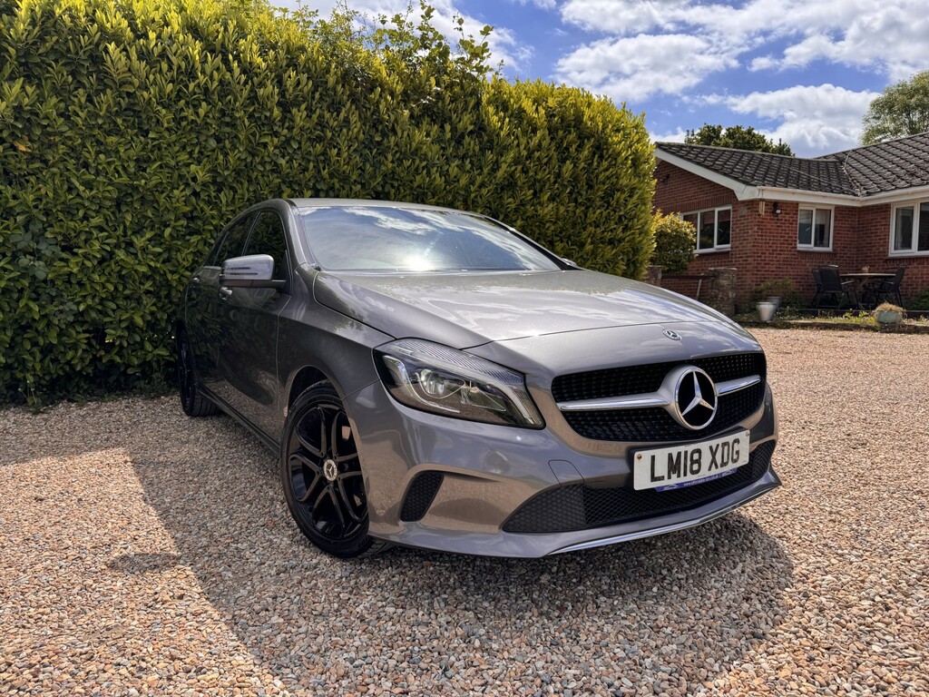 Mercedes-Benz A Class Hatchback 2.1 A200d Sport Edition 201818 LM18XDG Grey #2
