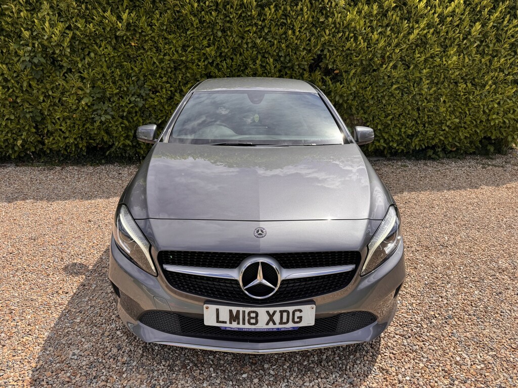 Mercedes-Benz A Class Hatchback 2.1 A200d Sport Edition 201818 LM18XDG Grey #6