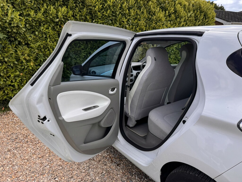 Renault Zoe  Blue #38