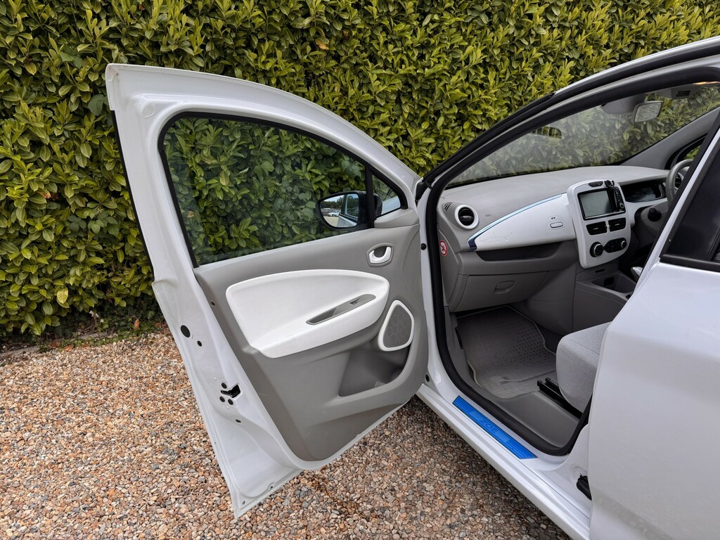 Renault Zoe  Blue #36