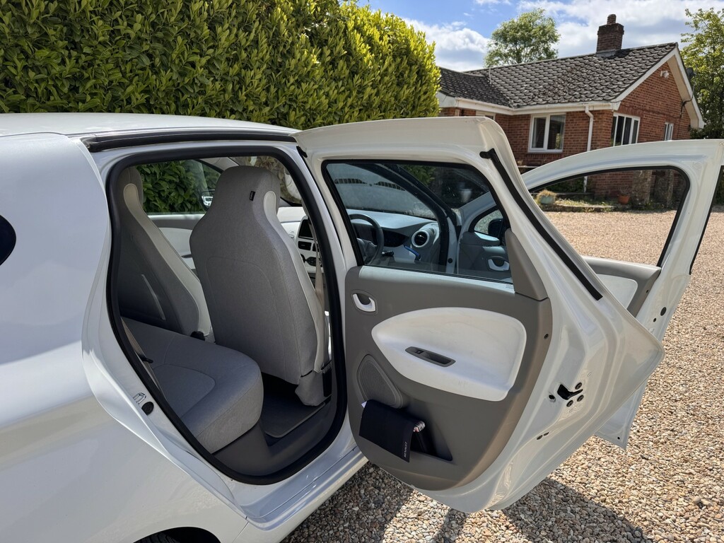 Renault Zoe  Blue #20