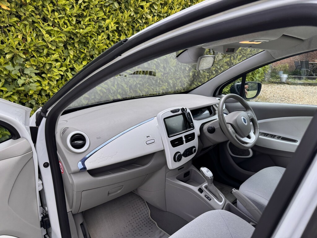 Renault Zoe  Blue #40