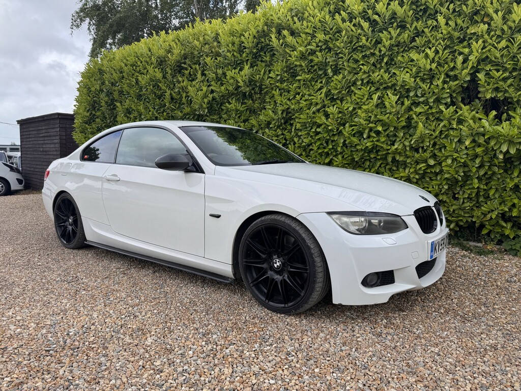 BMW 3 Series Coupe 3.0 330D M Sport Highline Coupe 200959 KV59OKR White #3