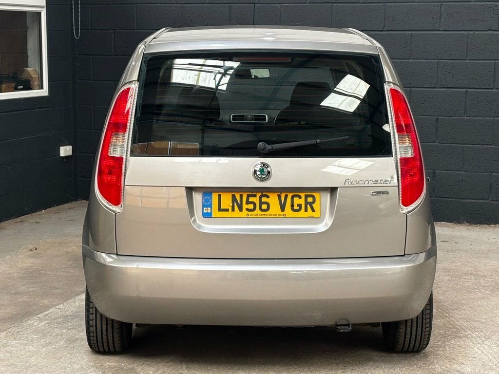 Skoda Roomster 1.4 16V Beige #9