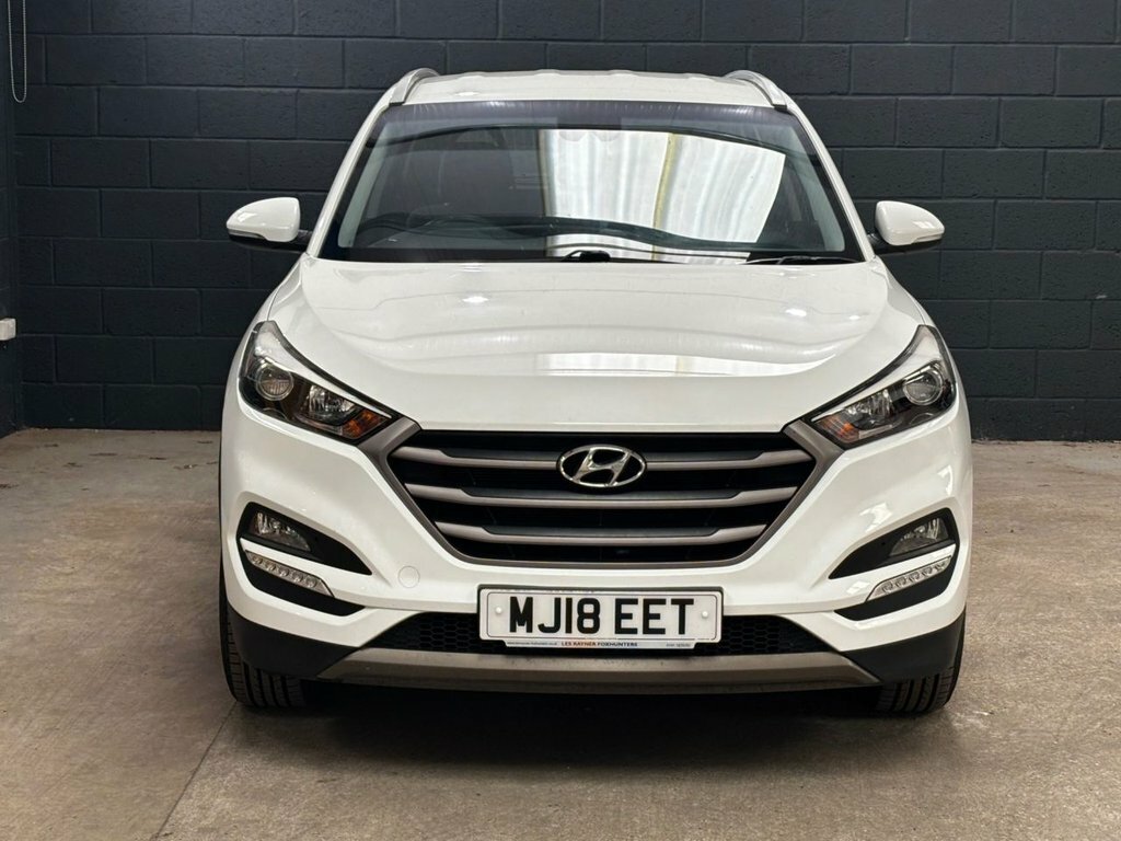 Hyundai Tucson 1.6L Se Nav MJ18EET White #3