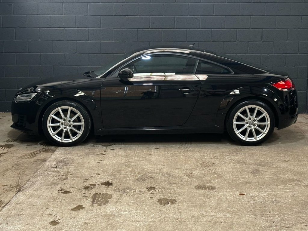 Audi TT 1.8L Sport DA61GAR Black #6