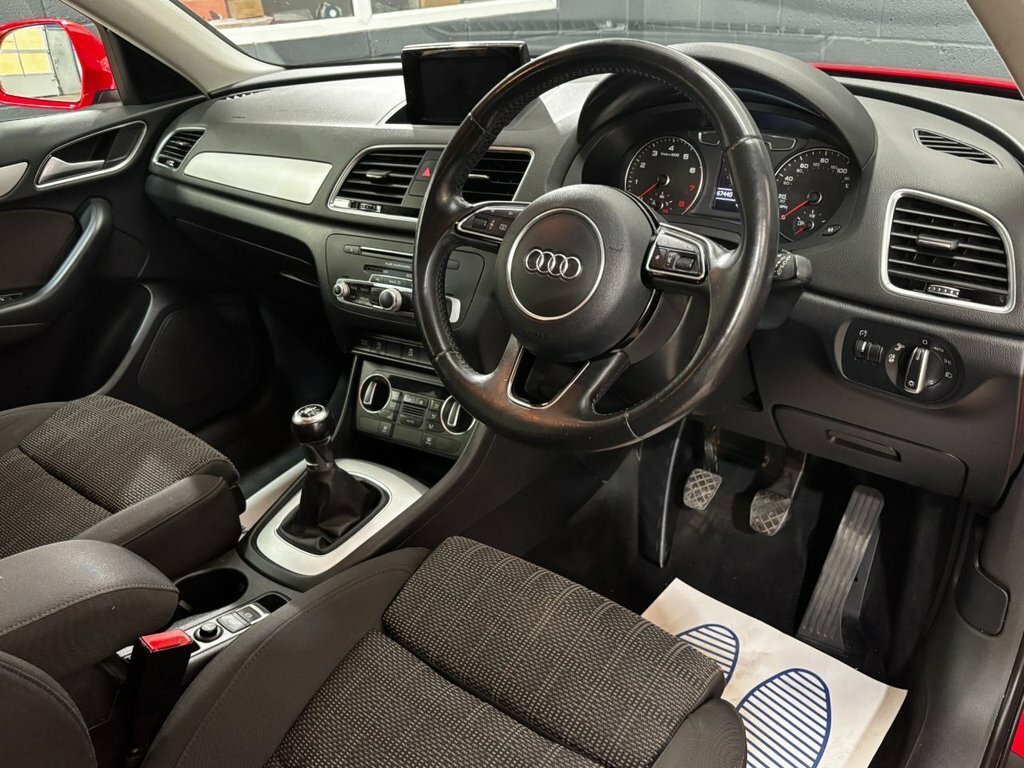 Audi Q3 1.4L Se YO66NEU Red #2
