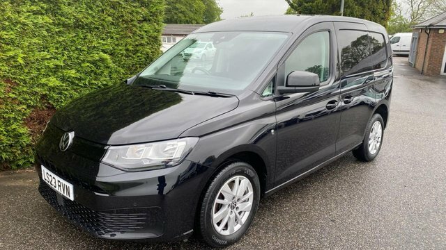 Volkswagen Caddy C20 Commerce Pro 2.0Tdi 122Bhp LS23RVN Black #3