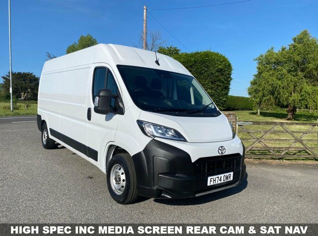 Toyota PROACE Max 35 Icon L3 H2 Lwb Hightop 2.2 Blue Hdi 140Ps White