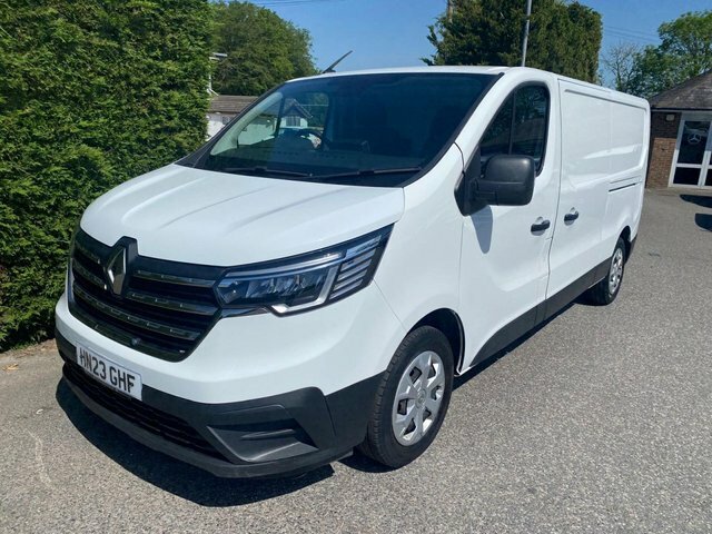 Renault Trafic Ll30 Lwb Business 2.0Dci 130Ps HN23GHF White #3