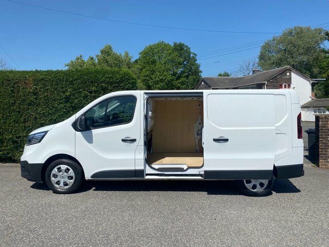 Renault Trafic Ll30 Lwb Business 2.0Dci 130Ps HN23GHF White #5
