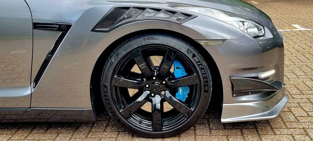 Nissan GT-R Premium Edition 4Wd  #30