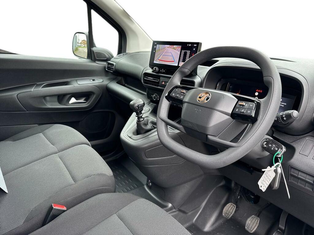 Vauxhall Combo XL 1.5 Turbo D 100Ps Prime Plus H1 VN26DZY White #3