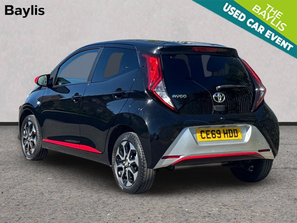 Toyota Aygo 1.0 Vvt-i X-trend CE69HDD Black #6