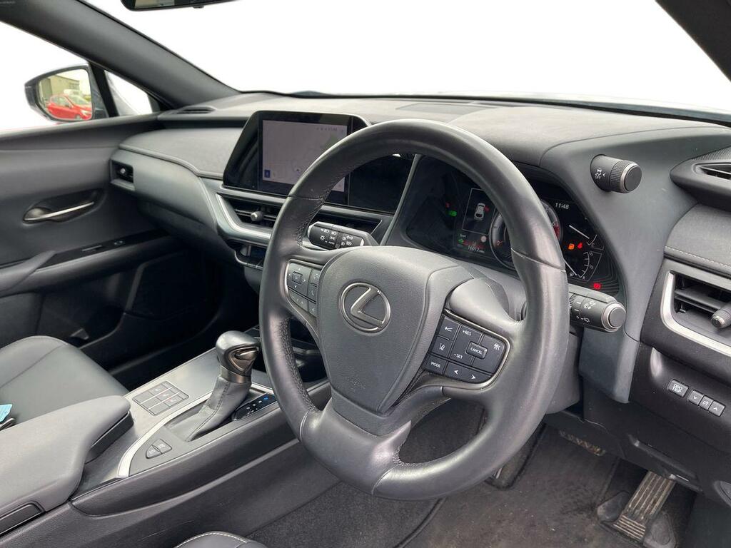 Lexus UX 250H 2.0 F-sport Design Cvt GJ23VGF Black #3