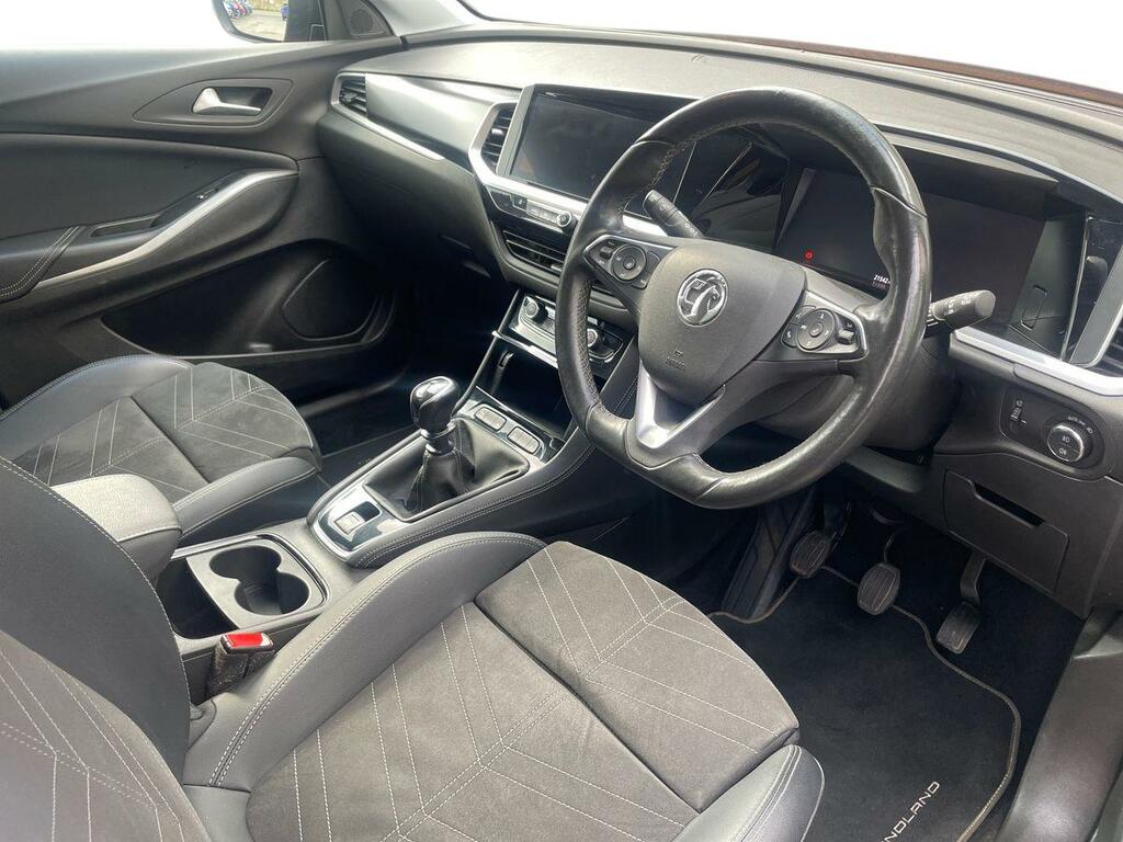 Vauxhall Grandland 1.2 Turbo Ultimate ND23FWG Red #3
