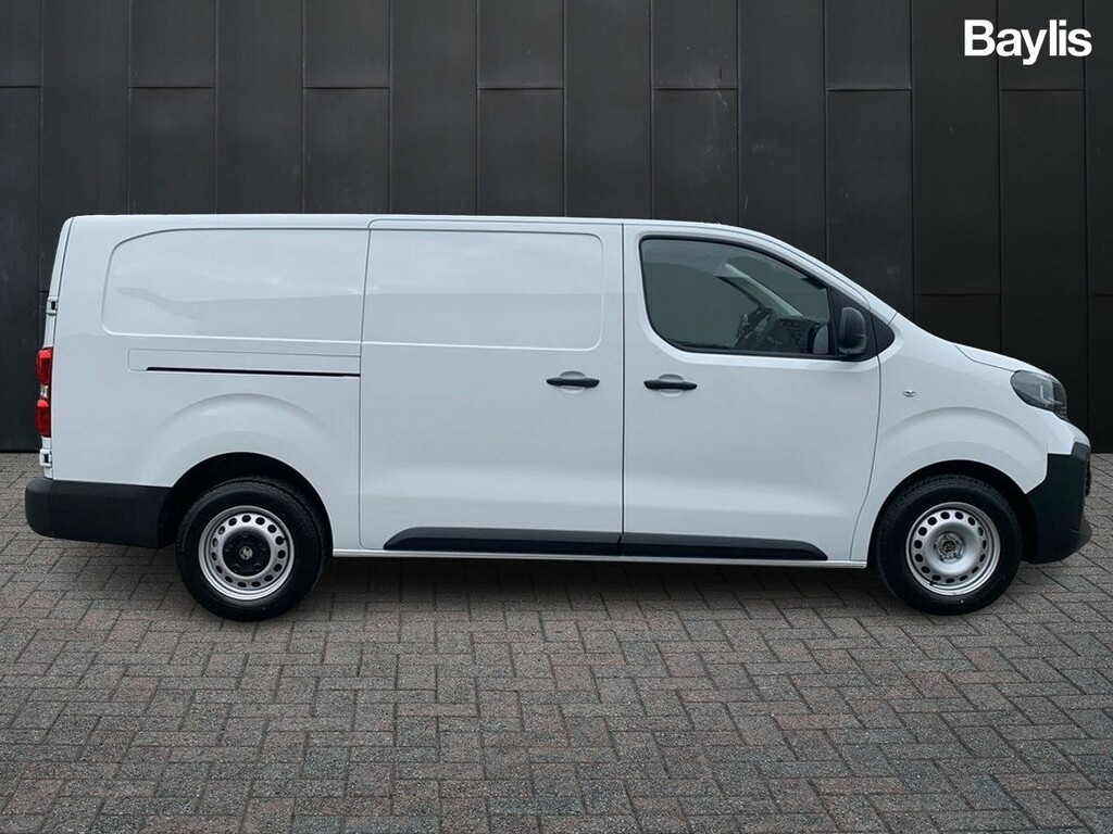 Vauxhall Vivaro XL 2.0 Turbo D 145 Prime H1 VN74YVX White #4