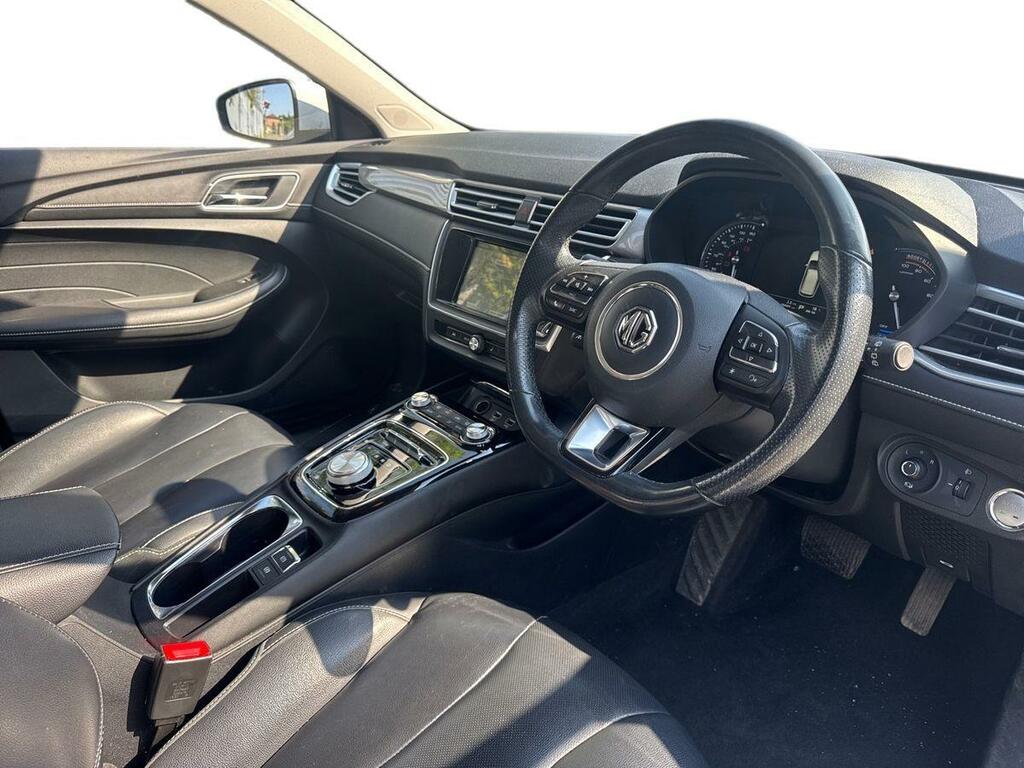 MG MG5 115Kw Exclusive Ev 53Kwh White #3