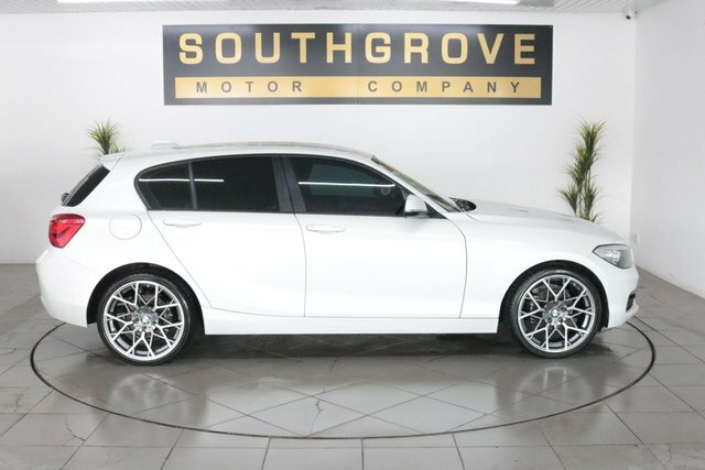 BMW 1 Series 1.5 118I Sport Hatchback Euro 6 HX67PYV White #4