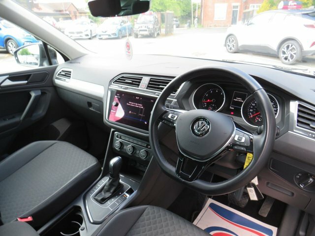Volkswagen Tiguan 1.5 Tsi Evo Match Suv Dsg Euro 6 S S PF20ELJ Black #5