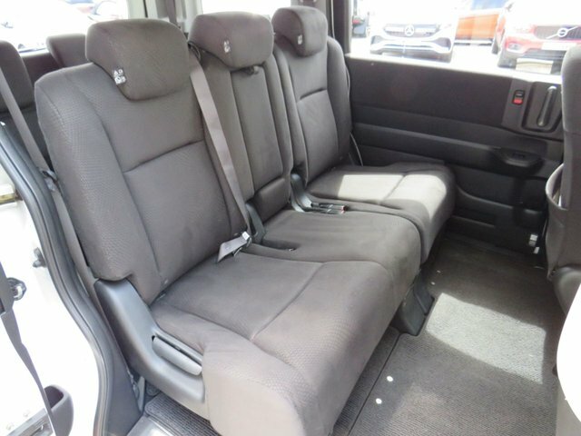 Honda StepWagon 8 Seat Black #14