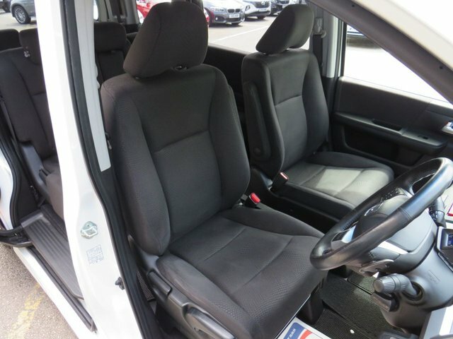 Honda StepWagon 8 Seat Black #3