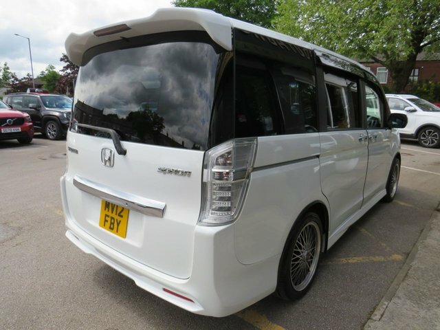 Honda StepWagon 8 Seat Black #27
