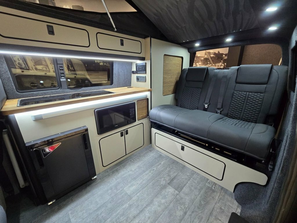 Volkswagen Campervan 2L Highline RJ23FNH Grey #2