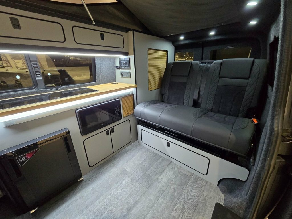 Volkswagen Campervan 2L Highline VE72PPO Grey #2