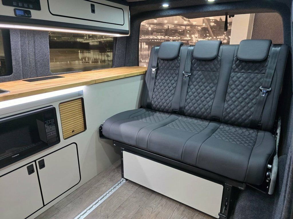 Volkswagen Campervan 2L Commerce Pro Grey #4
