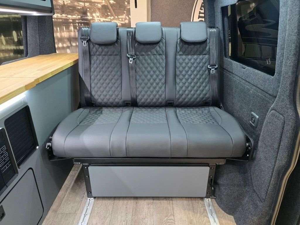 Volkswagen Campervan 2L Commerce Pro Grey #6